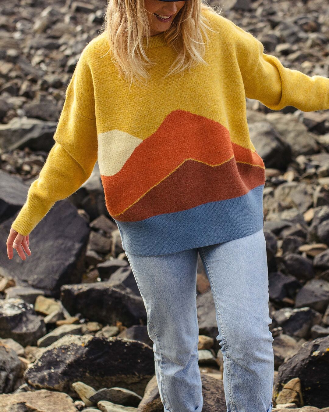 Vista Recycled Knitted Sweater - Amber Gold