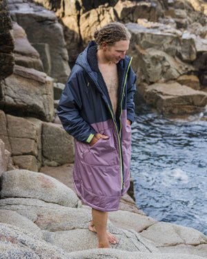 Waves Recycled Sherpa Lined Changing Robe - Grape / Charcoal